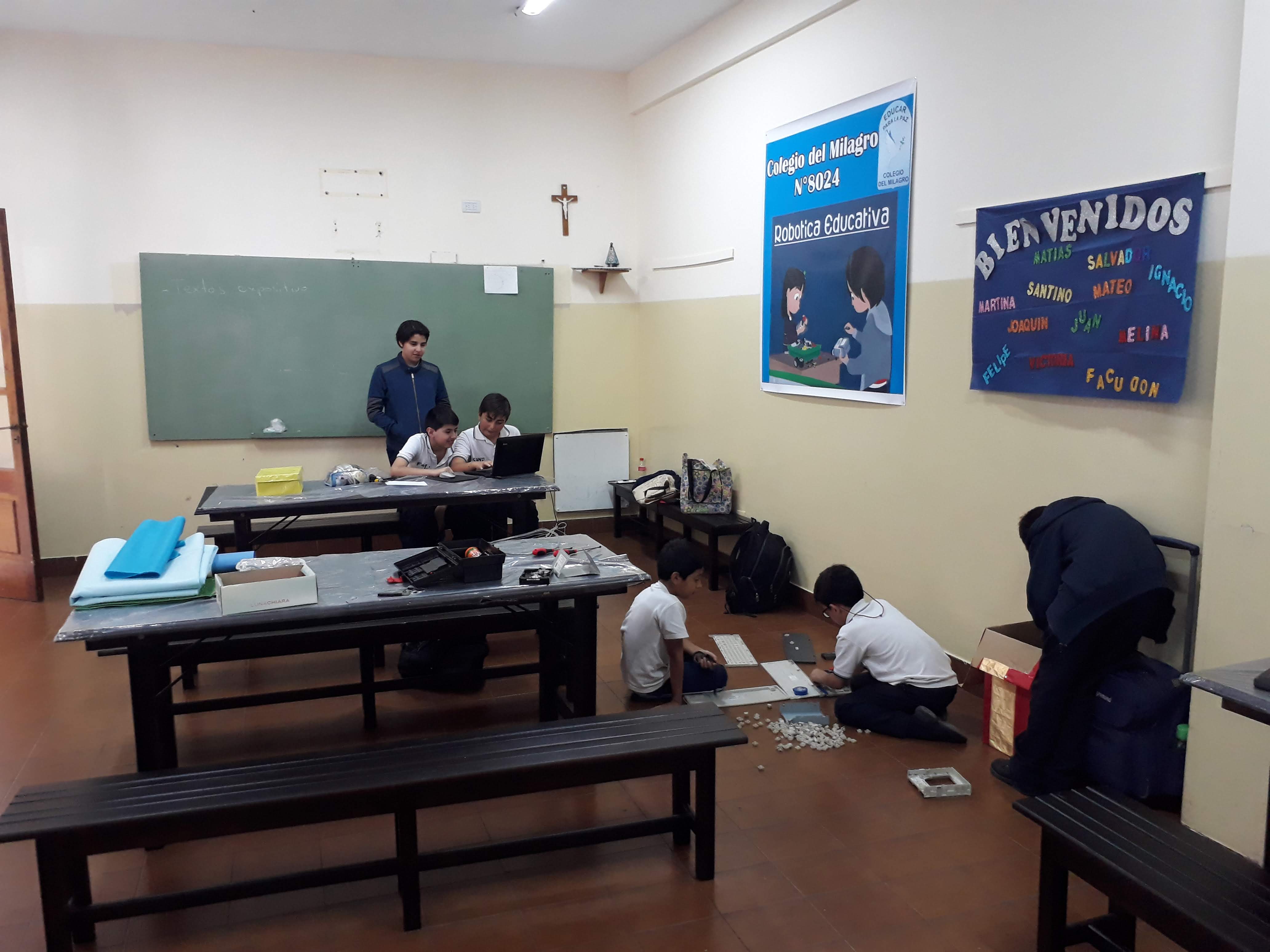 SALA DE ROBÓTICA SALA DE ROBÓTICA